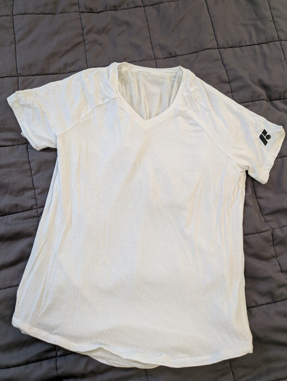 Forme Core V Posture Correcting White Women's Short Sleeve Tee Small